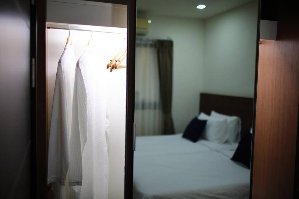 Specious Luxury 2 Bedrooms Apt. 清邁 外观 照片
