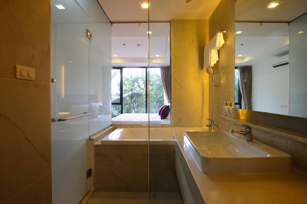 Specious Luxury 2 Bedrooms Apt. 清邁 外观 照片