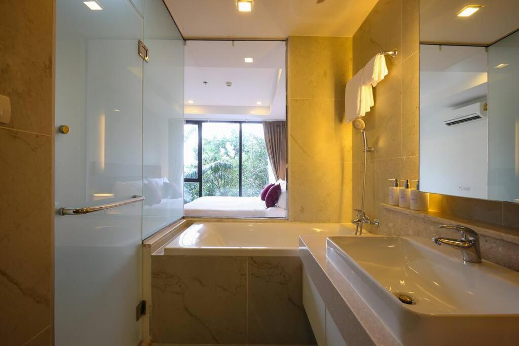 Specious Luxury 2 Bedrooms Apt. 清邁 外观 照片