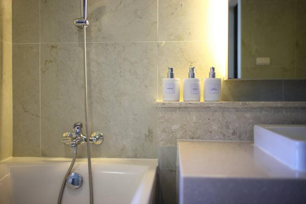 Specious Luxury 2 Bedrooms Apt. 清邁 外观 照片
